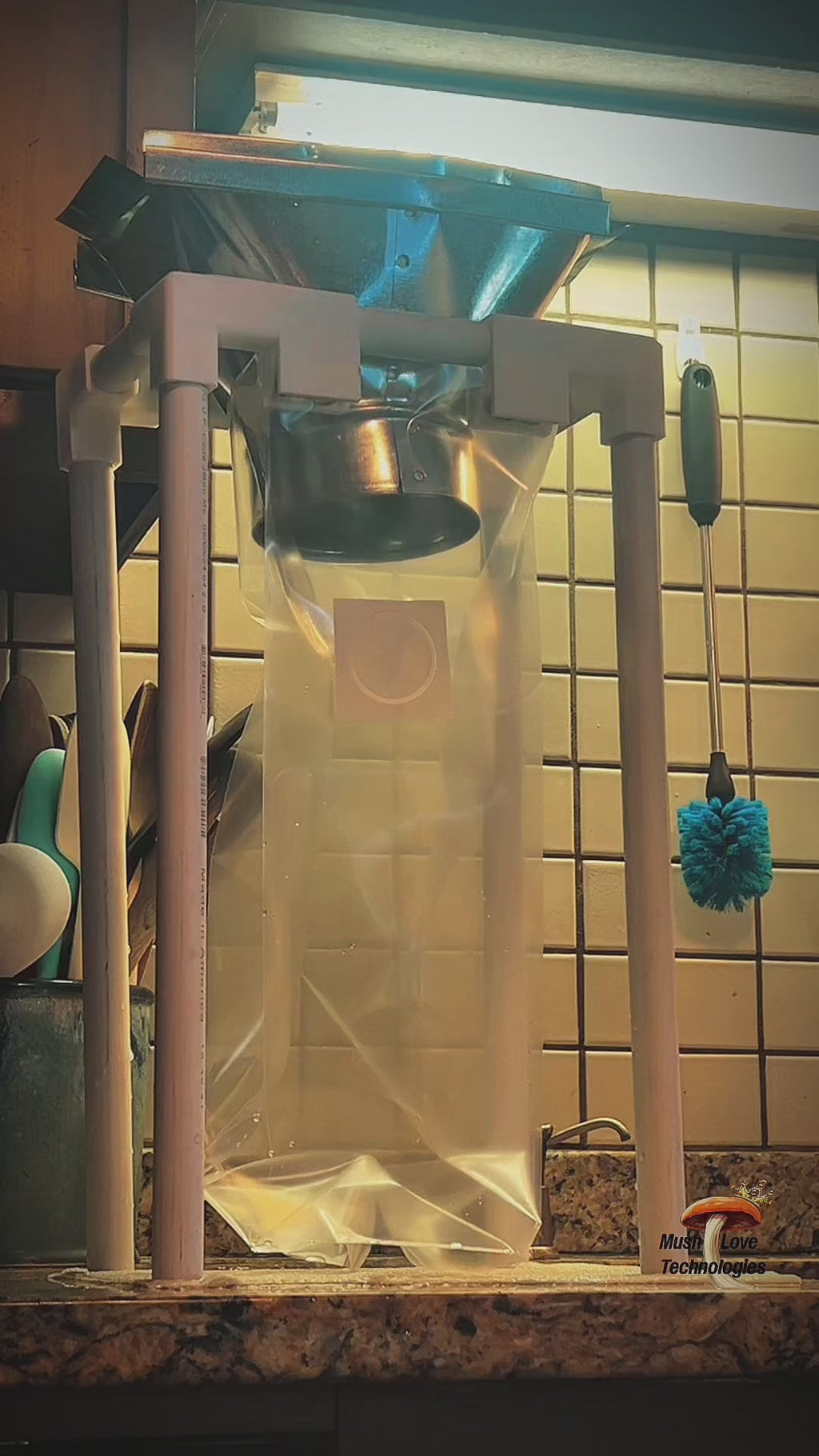 Speed Bagger with secure brackets for bagging, hydrating pellets and spawn